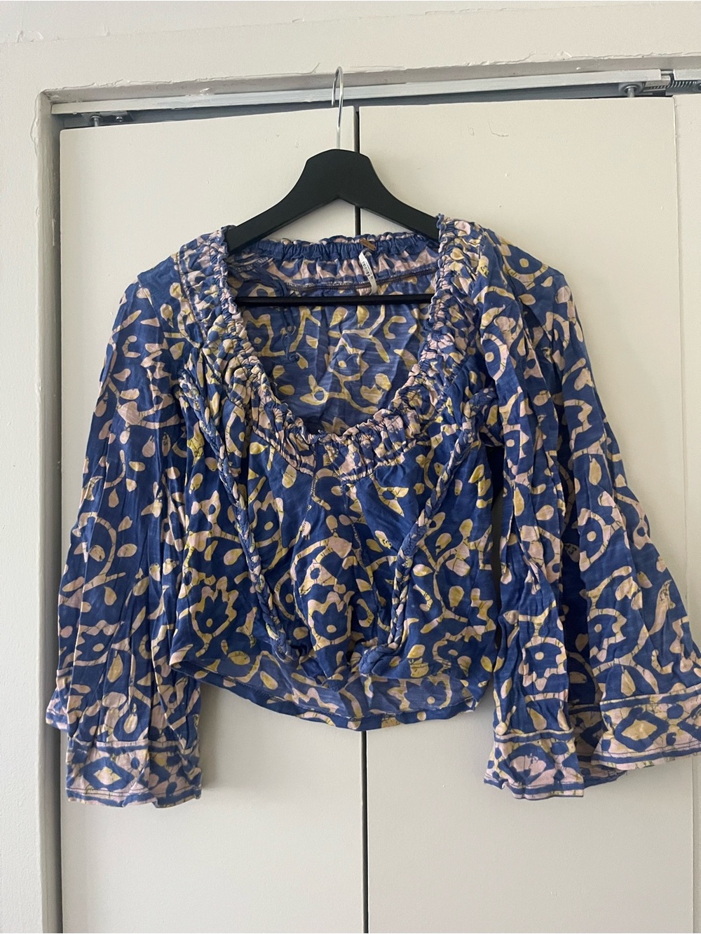 Free People Blue and Cream Floral Peasant Blouse